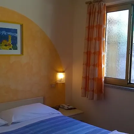 Panorama E Hotel